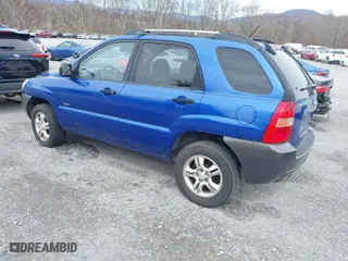2008 Kia Sportage LX with VIN KNDJE723487477667, listed as a IAAI auction lot 41881032 with 225,840 mi miles. Bid and sale history available at carsss.com. Image 3.