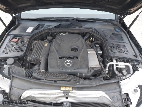 2015 Mercedes-Benz C-Class C 300 with VIN 55SWF4JB0FU080456, listed as a IAAI auction lot 41264441 with 139,584 mi miles. Bid and sale history available at carsss.com. Image 10.