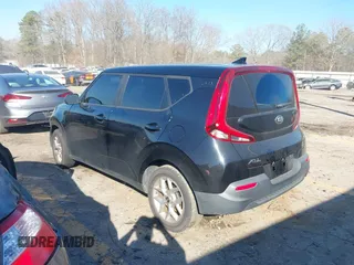 2020 Kia Soul LX with VIN KNDJ23AU5L7057436, listed as a IAAI auction lot 41503824 with 89,110 mi miles. Bid and sale history available at carsss.com. Image 3.