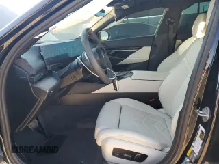 2024 BMW i5 eDrive40 with VIN WBY33FK05RCR36243, listed as a Copart auction lot 68999104 with 5,726 mi miles and Salvage Title. Bid and sale history available at carsss.com. Image 7.