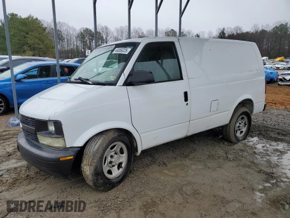 2005 Chevrolet Astro Cargo z VIN 1GCDM19X95B129636, wystawiony jako Copart lot #44069225 z przebiegiem 204 471 mil mil oraz Szkoda całkowita • Salvage title. Historia ofert i sprzedaży dostępna na DreamBid. Obrazek 1.
