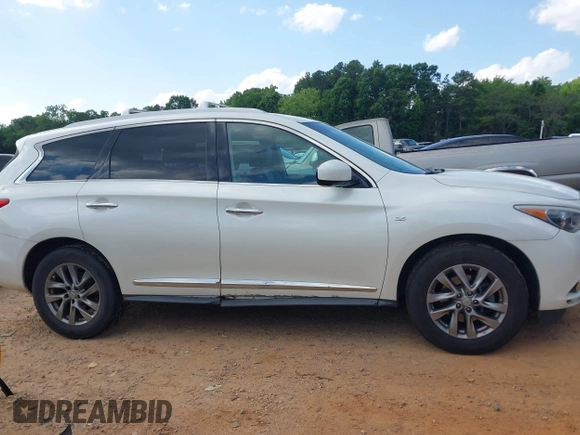 2015 Infiniti QX60 with VIN 5N1AL0MM2FC533155, listed as a IAAI auction lot 42318943 with 197,033 mi miles and . Bid and sale history available at DreamBid. Image 14.
