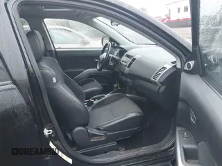 2010 Mitsubishi Outlander SE with VIN JA4AS3AW8AZ005036, listed as a IAAI auction lot 42184336 with 224,226 mi miles and . Bid and sale history available at DreamBid. Image 5.