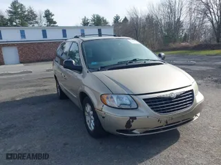 2003 Chrysler Town & Country LXi with VIN 2C8GP54L93R372831, listed as a IAAI auction lot 41958119 with 88,442 mi miles. Bid and sale history available at carsss.com. Image 6.