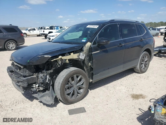 2022 Volkswagen Tiguan SE with VIN 3VV3B7AXXNM154829, listed as a Copart auction lot 49731025 with 43,142 mi miles and Salvage Title. Bid and sale history available at carsss.com. Image 1.