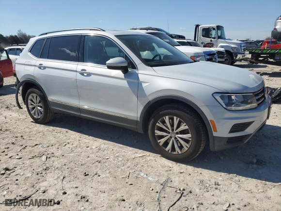 2018 Volkswagen Tiguan SEL with VIN 3VV2B7AX1JM169502, listed as a Copart auction lot 50121025 with 133,229 mi miles and Salvage Title. Bid and sale history available at carsss.com. Image 4.
