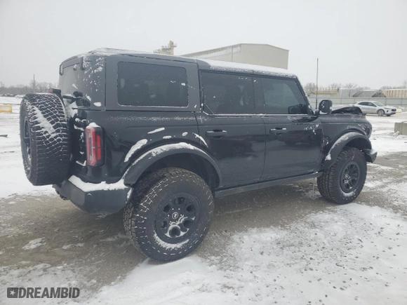 2022 Ford Bronco with VIN 1FMEE5DP9NLA78368, listed as a Copart auction lot 45686725 with 47,627 mi miles and Salvage Title. Bid and sale history available at carsss.com. Image 3.