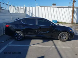 2024 Nissan Sentra S z VIN 3N1AB8BV9RY229224, wystawiony jako IAAI lot #41625753 z przebiegiem 20 740 mil mil oraz . Historia ofert i sprzedaży dostępna na DreamBid. Obrazek 13.