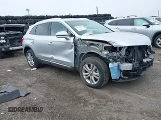 2017 Lincoln MKX Premiere z VIN 2LMPJ8JR0HBL50732, wystawiony jako IAAI lot #41564284 z przebiegiem 48 223 mil mil oraz . Historia ofert i sprzedaży dostępna na DreamBid. Obrazek 1.