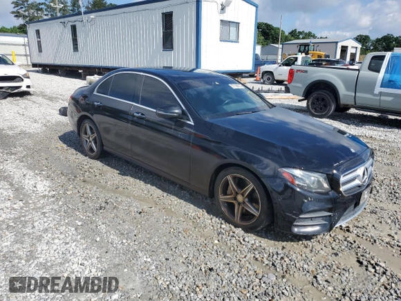 2017 Mercedes-Benz E 300 Luxury with VIN WDDZF4KB9HA059121, listed as a Copart auction lot 57799615 with 167,124 mi miles and Clean title. Bid and sale history available at DreamBid. Image 4.