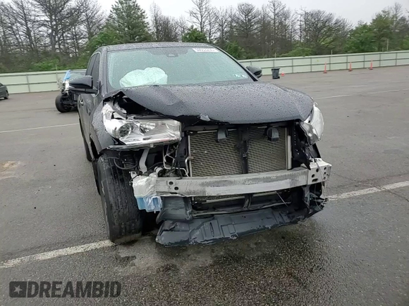 2018 Toyota Highlander LE z VIN 5TDBZRFH3JS871179, wystawiony jako Copart lot #59553235 z przebiegiem 130 069 mil mil oraz Szkoda całkowita • Salvage title. Historia ofert i sprzedaży dostępna na DreamBid. Obrazek 15.