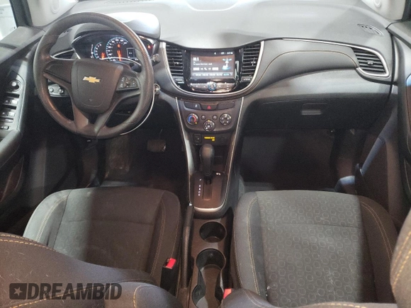 2017 Chevrolet Trax LS with VIN 3GNCJKSB8HL290207, listed as a Copart auction lot 52411715 with 87,662 mi miles and Salvage Title. Bid and sale history available at carsss.com. Image 8.