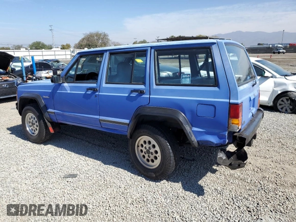 1996 Jeep Cherokee SE with VIN 1J4FT28S1TL108840, listed as a Copart auction lot 46951195 with 257,004 mi miles and Salvage Title. Bid and sale history available at carsss.com. Image 2.