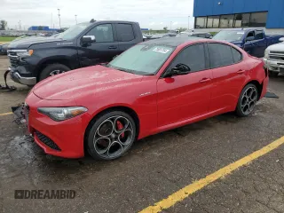 2022 Alfa Romeo Giulia Veloce with VIN ZARFANBN8N7665049, listed as a Copart auction lot 73681754 with 33,500 mi miles and Non Repairable. Bid and sale history available at carsss.com. Image 1.