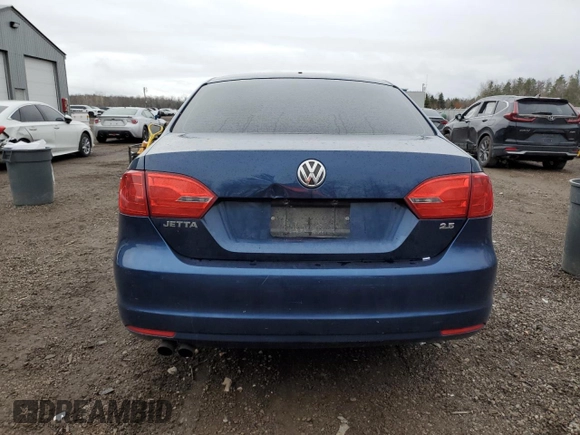 2011 Volkswagen Jetta SE с VIN 3VWBX7AJ3BM028442, выставлен на аукционе Copart как лот 81852814 с пробегом 223 779 миль миль и Списание • Salvage title. История ставок и продаж доступна на DreamBid. Изображение 6.
