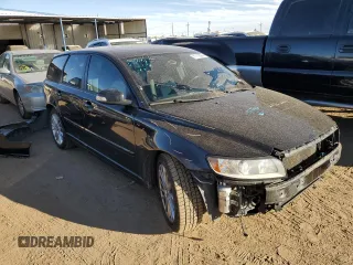 2010 Volvo V50 с VIN YV1390MW6A2531561, выставлен на аукционе Copart как лот 71112064 с пробегом 149 354 миль миль и Списание • Salvage title. История ставок и продаж доступна на DreamBid. Изображение 4.