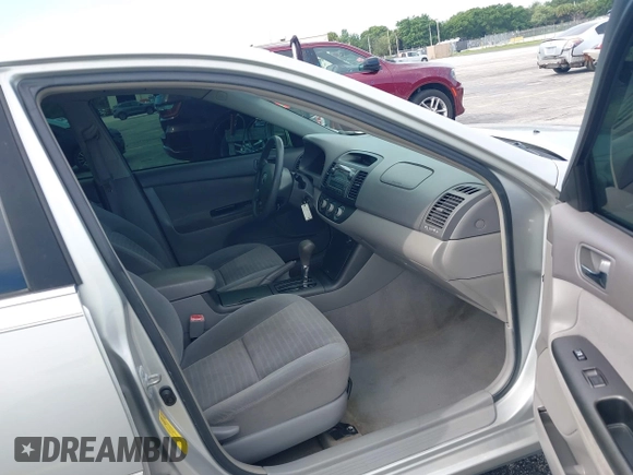 2005 Toyota Camry LE with VIN 4T1BE30K35U572110, listed as a IAAI auction lot 42674324 with 147,480 mi miles and . Bid and sale history available at DreamBid. Image 5.