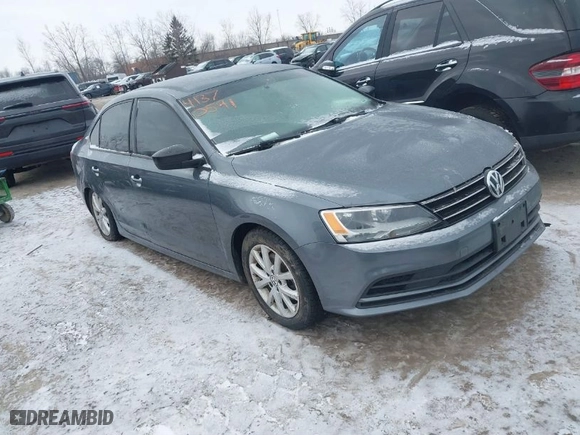 2015 Volkswagen Jetta Sedan 1.8T Sport with VIN 3VWD17AJ6FM319596, listed as a IAAI auction lot 41370591 with 92,818 mi miles. Bid and sale history available at carsss.com. Image 1.