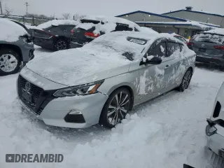 2019 Nissan Altima 2.5 SR with VIN 1N4BL4CV4KC101144, listed as a Copart auction lot 45200245 with 75,389 mi miles and Salvage Title. Bid and sale history available at carsss.com. Image 1.