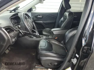 2019 Jeep Cherokee Latitude Plus with VIN 1C4PJMLB9KD106717, listed as a Copart auction lot 51940185 with 0 mi miles and Clean Title. Bid and sale history available at carsss.com. Image 7.
