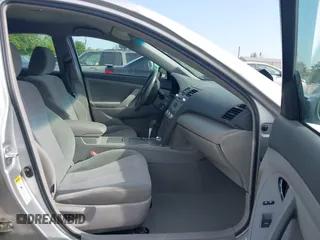 2011 Toyota Camry LE z VIN 4T1BF3EKXBU607307, wystawiony jako IAAI lot #42269501 z przebiegiem 153 051 mil mil oraz . Historia ofert i sprzedaży dostępna na DreamBid. Obrazek 5.