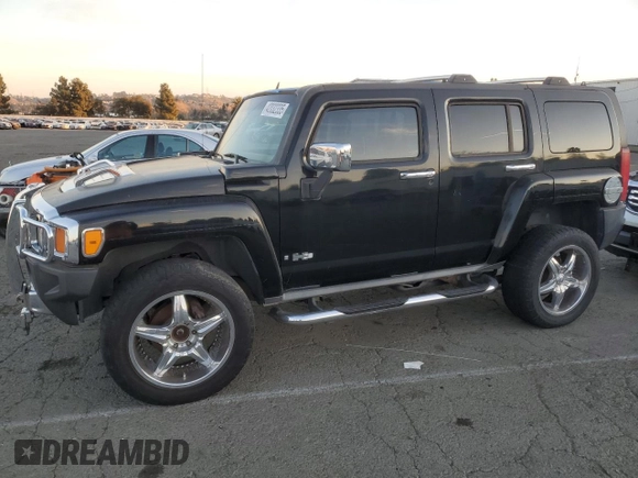2006 Hummer H3 with VIN 5GTDN136X68128886, listed as a Copart auction lot 42032335 with 145,808 mi miles and Salvage Title. Bid and sale history available at DreamBid. Image 1.