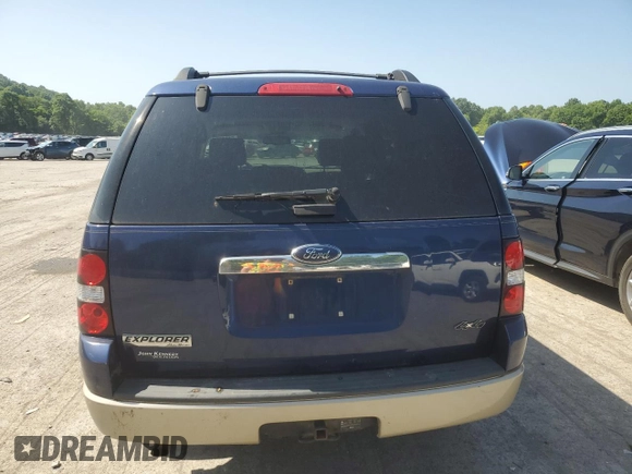 2008 Ford Explorer Eddie Bauer z VIN 1FMEU74E88UB36238, wystawiony jako Copart lot #61727765 z przebiegiem 83 984 mil mil oraz Szkoda całkowita • Salvage title. Historia ofert i sprzedaży dostępna na DreamBid. Obrazek 6.