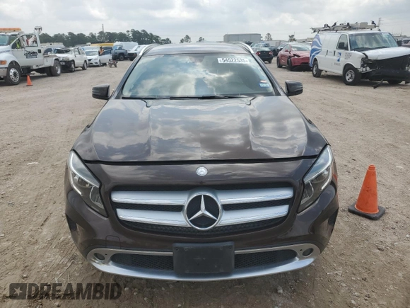 2015 Mercedes-Benz GLA 250 z VIN WDCTG4EB2FJ113312, wystawiony jako Copart lot #54522535 z przebiegiem 67 298 mil mil oraz Szkoda całkowita • Salvage title. Historia ofert i sprzedaży dostępna na DreamBid. Obrazek 5.