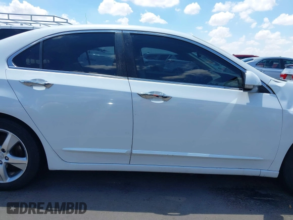 2013 Acura TSX with VIN JH4CU2F42DC007333, listed as a IAAI auction lot 42410009 with 186,310 mi miles and . Bid and sale history available at DreamBid. Image 13.