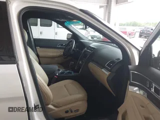 2016 Ford Explorer Limited z VIN 1FM5K8FH7GGC39148, wystawiony jako IAAI lot #42336492 z przebiegiem 87 513 mil mil oraz . Historia ofert i sprzedaży dostępna na DreamBid. Obrazek 5.