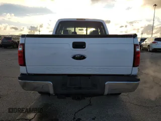 2008 Ford F-250 XL z VIN 1FTSW21Y38EA68492, wystawiony jako Copart lot #49216215 z przebiegiem 131 231 mil mil oraz Szkoda całkowita • Salvage title. Historia ofert i sprzedaży dostępna na DreamBid. Obrazek 6.