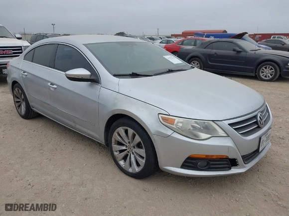 2010 Volkswagen CC Sport with VIN WVWML7AN1AE519333, listed as a IAAI auction lot 41552570 with 149,084 mi miles. Bid and sale history available at carsss.com. Image 1.