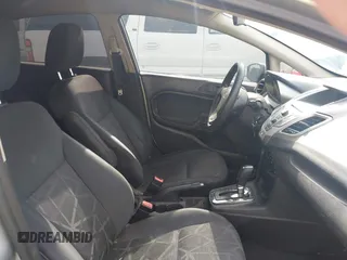 2012 Ford Fiesta SE with VIN 3FADP4BJ3CM106380, listed as a IAAI auction lot 42121786 with 81,613 mi miles. Bid and sale history available at carsss.com. Image 5.