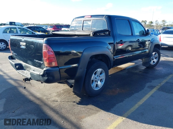 2015 Toyota Tacoma PreRunner z VIN 5TFJX4GN4FX039649, wystawiony jako IAAI lot #41240801 z przebiegiem 233 108 mil mil oraz . Historia ofert i sprzedaży dostępna na DreamBid. Obrazek 4.