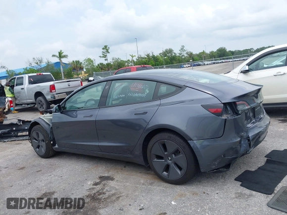 2023 Tesla Model 3 с VIN 5YJ3E1EAXPF434783, выставлен на аукционе IAAI как лот 42396072 с пробегом 17 054 миль миль и . История ставок и продаж доступна на DreamBid. Изображение 14.
