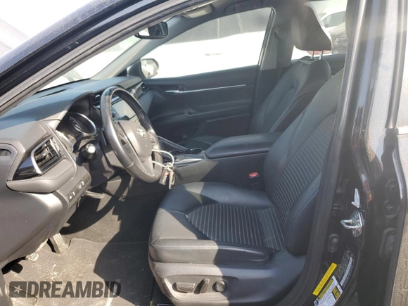2019 Toyota Camry LE with VIN 4T1B11HK4KU695575, listed as a Copart auction lot 52831525 with 121,042 mi miles and Clean Title. Bid and sale history available at carsss.com. Image 7.