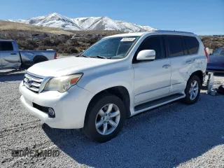 2011 Lexus GX 460 Premium with VIN JTJJM7FX1B5022887, listed as a Copart auction lot 47428495 with 213,205 mi miles and Salvage Title. Bid and sale history available at DreamBid. Image 1.