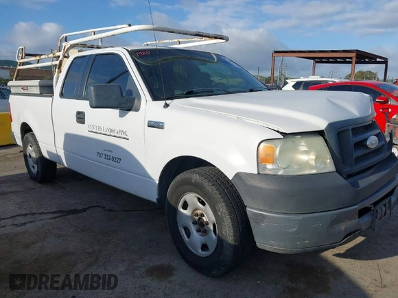 2006 Ford F-150 STX with VIN 1FTRX12W96NA81330, listed as a IAAI auction lot 41895749 with 1 mi miles. Bid and sale history available at carsss.com. Image 1.