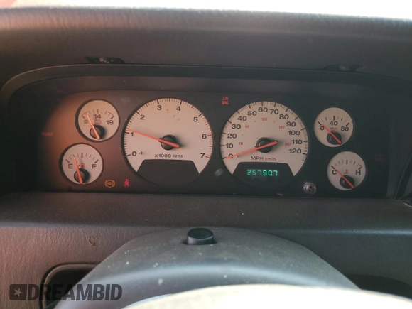 2001 Jeep Grand Cherokee Limited with VIN 1J4GW58N11C721108, listed as a Copart auction lot 60176915 with 257,907 mi miles and Salvage title. Bid and sale history available at DreamBid. Image 9.