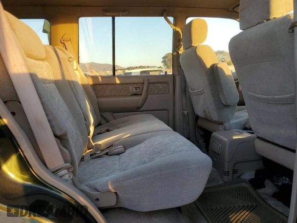 2002 Isuzu Trooper S with VIN JACDJ58X427J08532, listed as a Copart auction lot 84227494 with 166,636 mi miles and Salvage title. Bid and sale history available at DreamBid. Image 11.