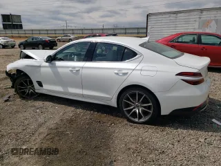 2023 Genesis G70 2.0T z VIN KMTG34TA6PU131925, wystawiony jako Copart lot #52611895 z przebiegiem 30 474 mil mil oraz Szkody całkowita. Historia ofert i sprzedaży dostępna na DreamBid. Obrazek 2.