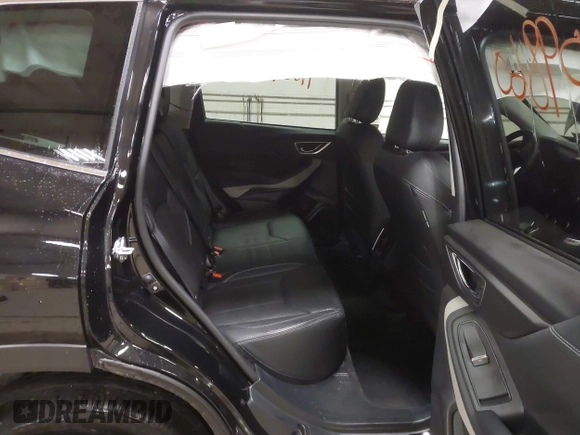 2024 Subaru Forester Limited with VIN JF2SKALC4RH441399, listed as a IAAI auction lot 41009860 with 6,101 mi miles. Bid and sale history available at carsss.com. Image 8.
