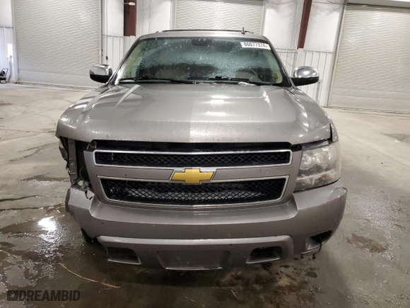 2009 Chevrolet Suburban LT w/1LT with VIN 1GNFK26399R247244, listed as a Copart auction lot 86077374 with 173,513 mi miles and Salvage Title. Bid and sale history available at carsss.com. Image 5.