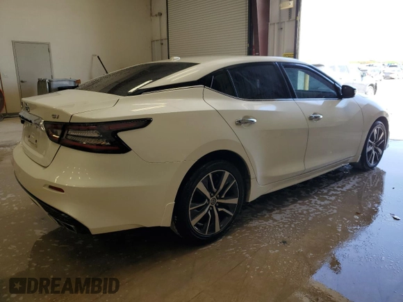 2019 Nissan Maxima SV with VIN 1N4AA6AV6KC382475, listed as a Copart auction lot 49675795 with 84,773 mi miles and Clean Title. Bid and sale history available at DreamBid. Image 3.