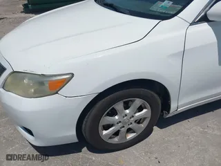 2011 Toyota Camry LE with VIN 4T1BK3EK2BU614537, listed as a IAAI auction lot 42124494 with 111,718 mi miles. Bid and sale history available at carsss.com. Image 6.