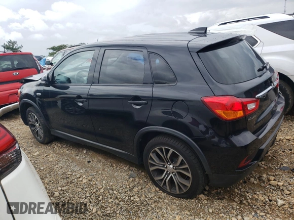 2019 Mitsubishi Outlander SE with VIN JA4AP4AU7KU017439, listed as a Copart auction lot 55813775 with Not provided miles and Clean title. Bid and sale history available at DreamBid. Image 2.
