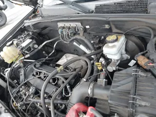 2008 Mazda Tribute Sport with VIN 4F2CZ02Z28KM31700, listed as a IAAI auction lot 41736309 with 235,848 mi miles. Bid and sale history available at carsss.com. Image 10.