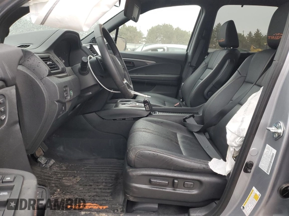 2023 Honda Passport TrailSport with VIN 5FNYF8H64PB044233, listed as a Copart auction lot 53522015 with 10,458 mi miles and Salvage title. Bid and sale history available at DreamBid. Image 7.