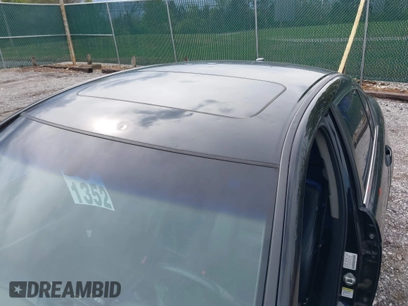 2010 Honda Accord EX-L z VIN 1HGCP2F86AA032708, wystawiony jako IAAI lot #42010837 z przebiegiem 196 739 mil mil oraz . Historia ofert i sprzedaży dostępna na DreamBid. Obrazek 17.