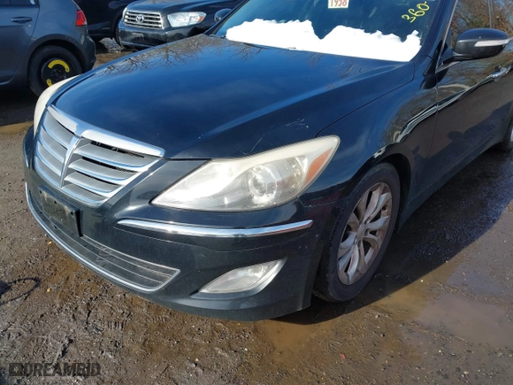 2012 Hyundai Genesis 3.8L with VIN KMHGC4DD9CU167203, listed as a IAAI auction lot 41557600 with 168,661 mi miles. Bid and sale history available at carsss.com. Image 6.